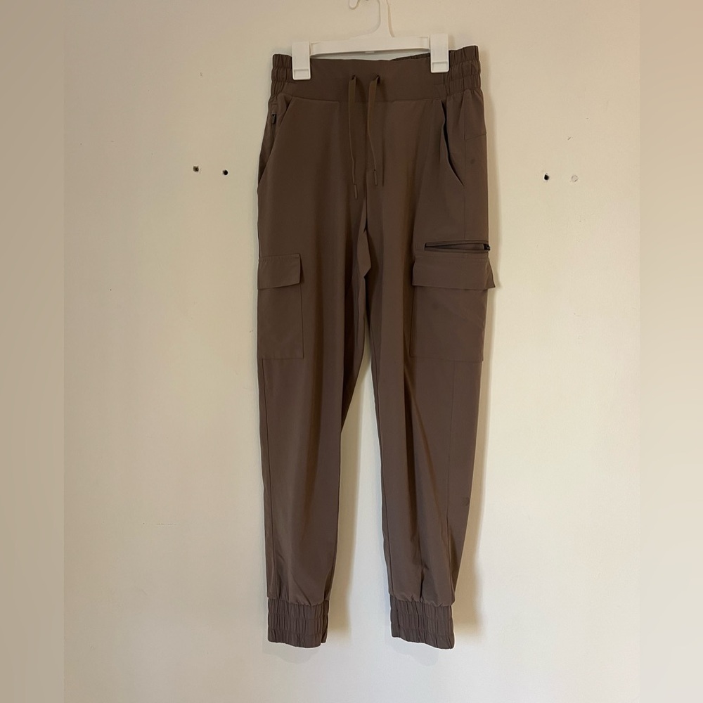Women’s Athletic Cargo Pant Joggers
